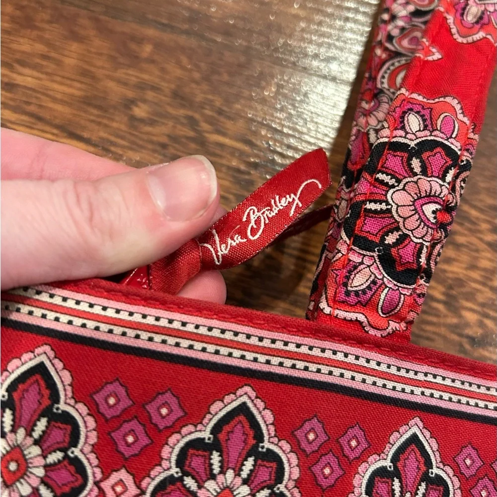 Vera Bradley Shoulder Bag Purse Frankly Scarlett Red Paisley Wallet Matching Set